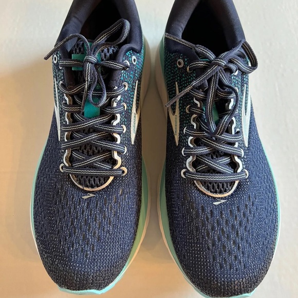 Brooks Ghost 11 Sneakers Running Shoes Navy Blue Womens Size 10 B NEW Retired - Picture 1 of 12